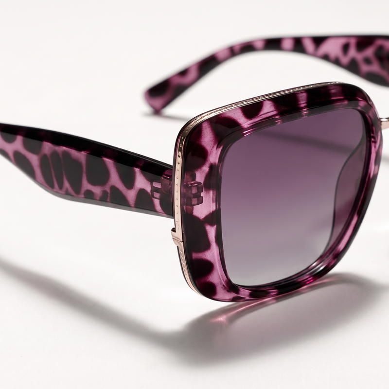 The Blank Tag Sovereign oversized square polarised sunglasses for women, pink demi acetate with pink gradient lens – side view — view 2