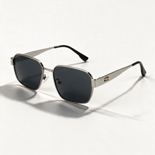 The Banker — Hexagonal Metal Sunglasses — Silver